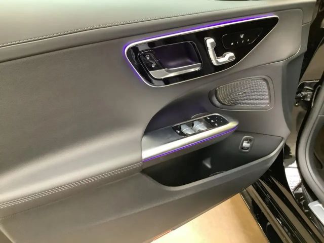 Mercedes-Benz C 180 AMG Line Sedan