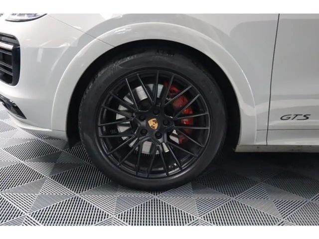 Porsche Cayenne GTS