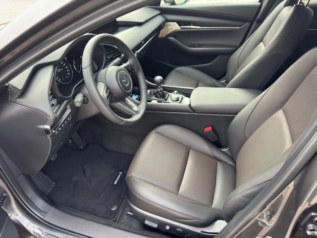 Mazda 3 SkyActiv Takumi e-Skyactiv