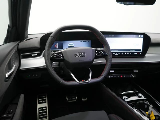 Audi Q3 S-Line S-Tronic
