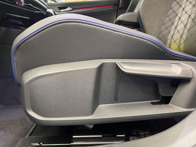 Volkswagen Golf 1.5 TSI