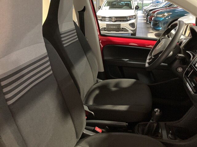 Volkswagen up! Move Move up!