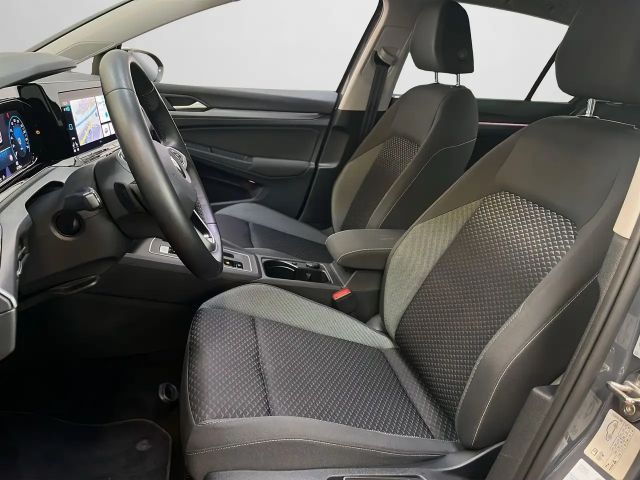 Volkswagen Golf 1.5 eTSI DSG Golf VIII