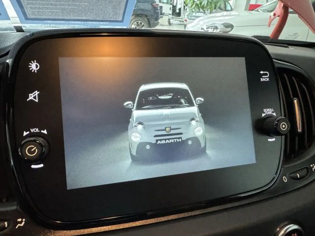 Abarth 695 1,4 180PS Klima...