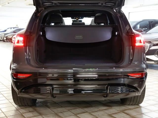 Audi SQ6 e-tron S-Line