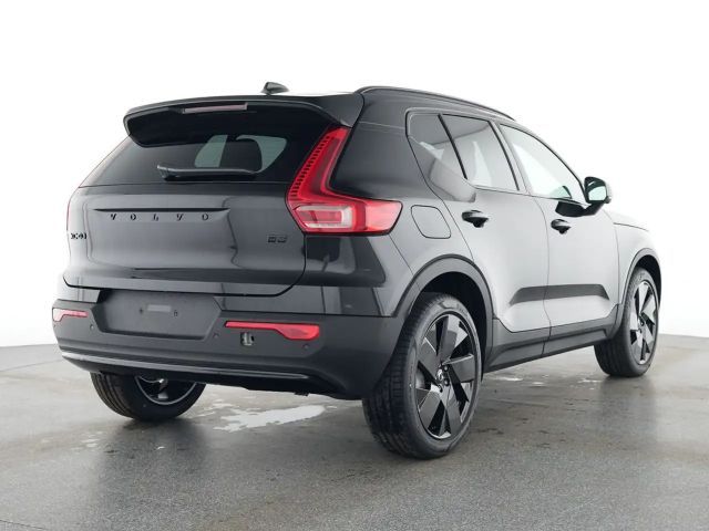Volvo XC40 Plus