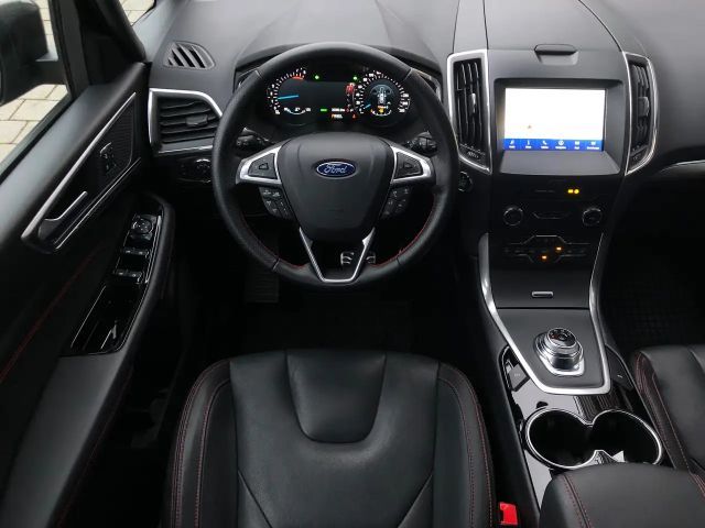Ford S-Max ST Line