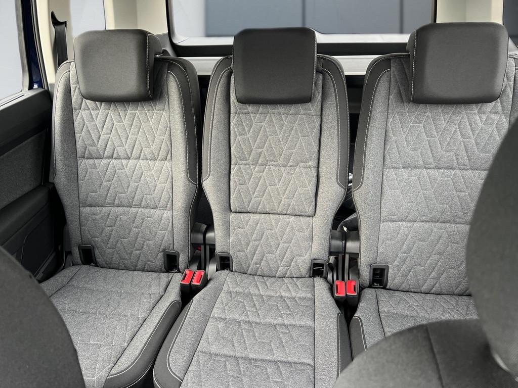 Volkswagen Touran DSG IQ.Drive Move