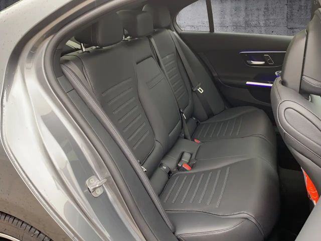 Mercedes-Benz C 300 AMG Line C 300 d Sedan