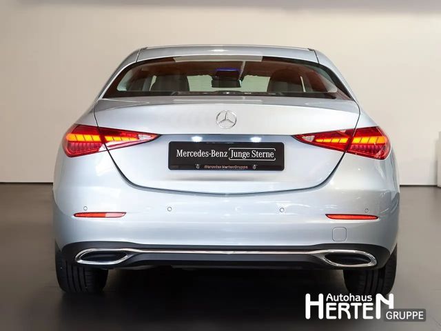 Mercedes-Benz C 200 AVANTGARDE Sedan