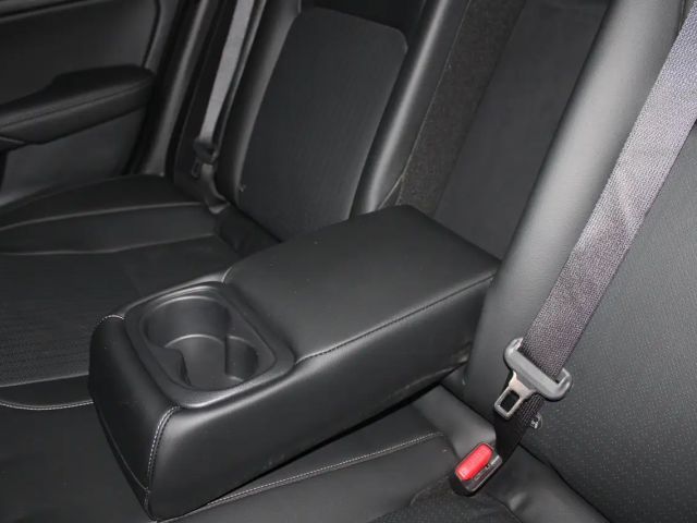 Honda Civic Advance e:HEV