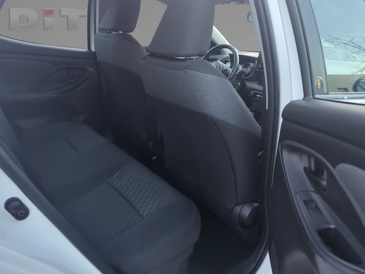 Toyota Yaris 5-deurs Basis Team D