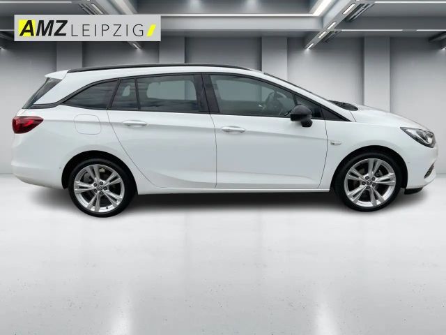 Opel Astra Sports Tourer Ultimate