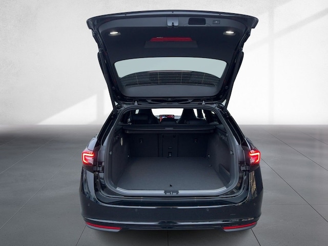 Skoda Superb Combi Sportline iV