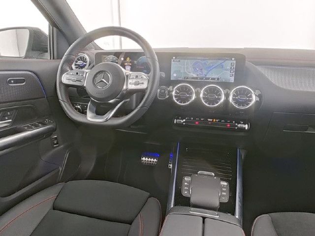 Mercedes-Benz EQA 300 4MATIC