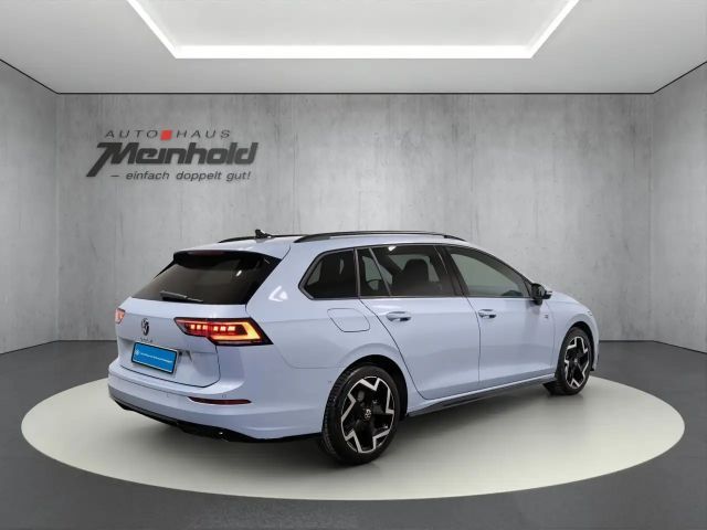 Volkswagen Golf 1.5 TSI R-Line Variant