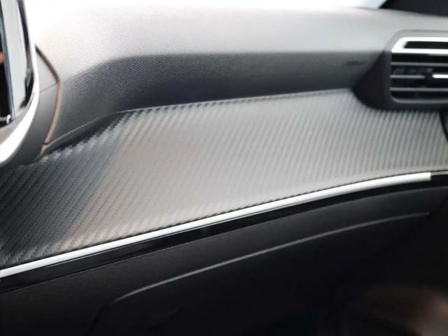 Peugeot 208 Allure Pack PureTech