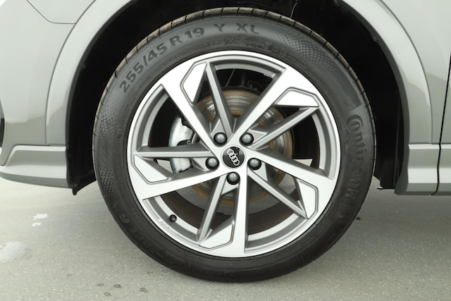 Audi Q3 35 TFSI S-Line S-Tronic