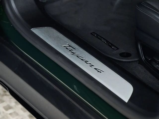 Porsche Taycan 4 Cross Turismo