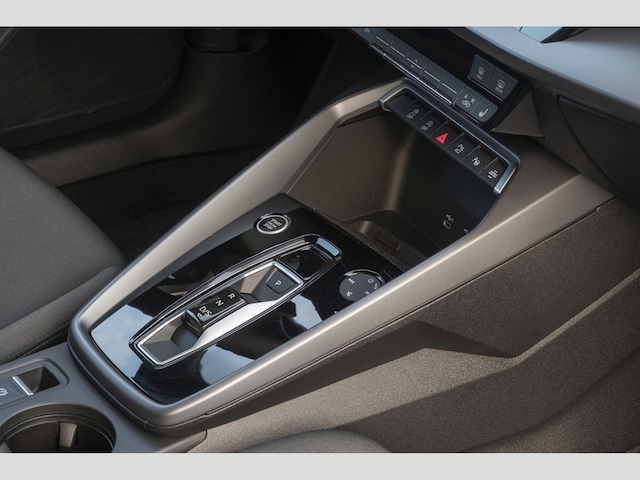 Audi A3 30 TFSI S-Tronic Sportback