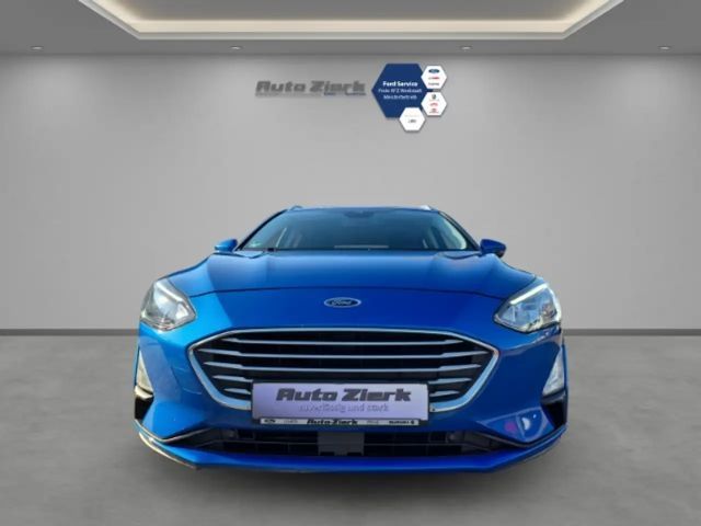 Ford Focus Cool & Connect EcoBoost Wagon