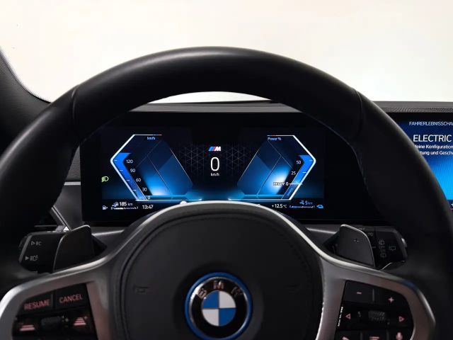 BMW 320 320e M-Sport xDrive