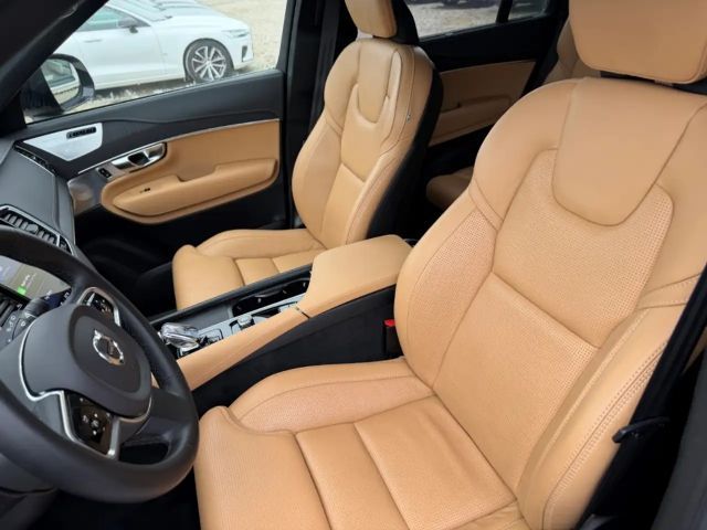 Volvo XC90 AWD Dark Recharge Ultimate