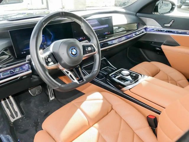 BMW i7 M-Sport Sedan