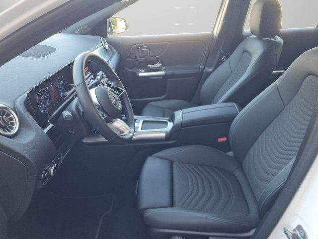 Mercedes-Benz EQA 300 4MATIC