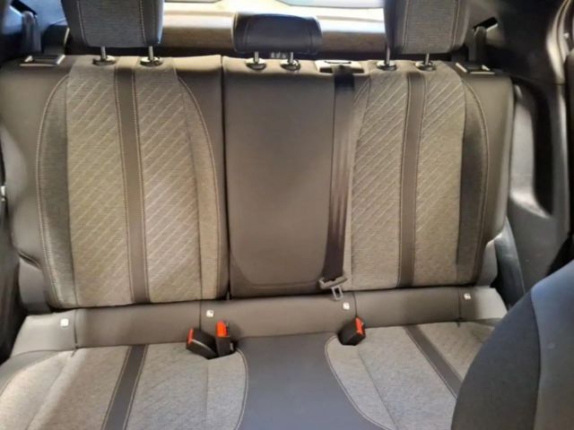 Peugeot 2008 Allure Pack EAT8