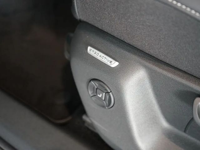 Volkswagen Tiguan 1.5 eTSI R-Line Style