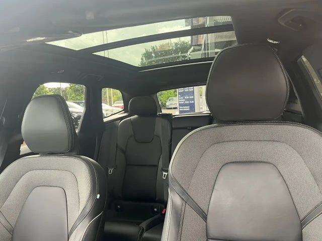 Volvo XC60 AWD Dark Plus Recharge T6