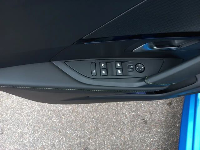 Peugeot E-208 GT-Line