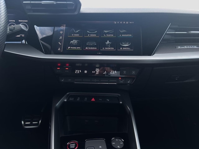 Audi RS3 Quattro S-Tronic Sedan