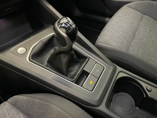 Volkswagen Golf 1.0 TSI Golf VIII Move Variant