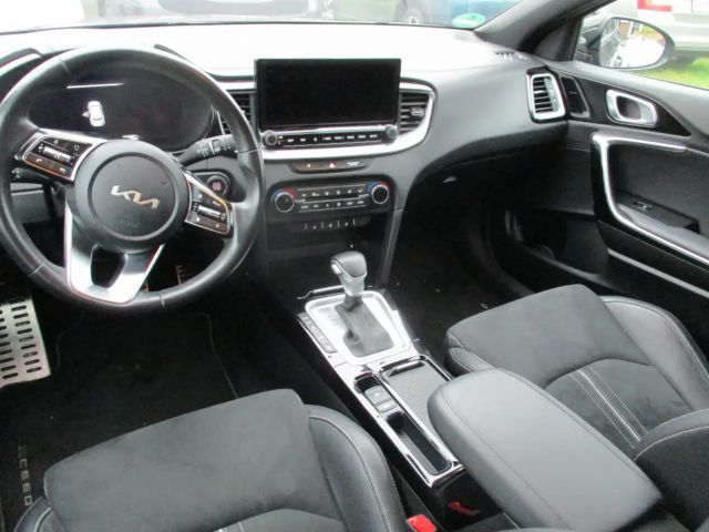 Kia XCeed Black Xdition / Automatik / Klima . . .