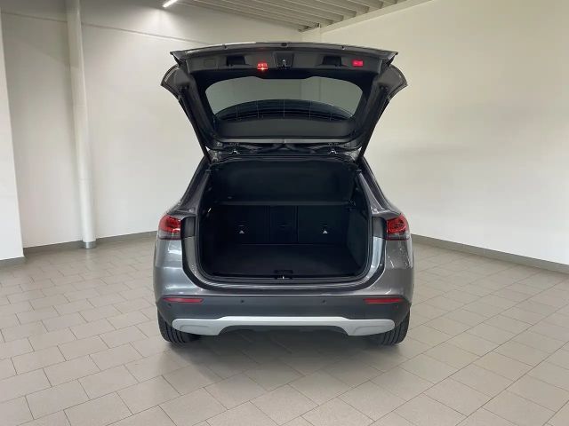 Mercedes-Benz GLA 250 4MATIC Style