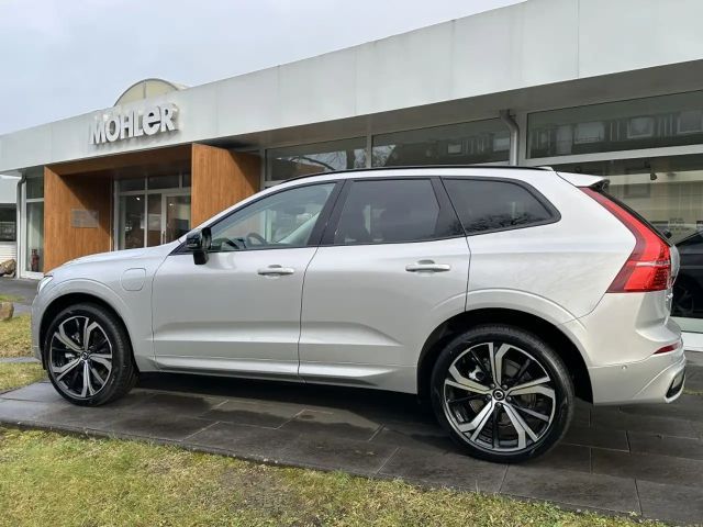 Volvo XC60 AWD Dark Plus T6