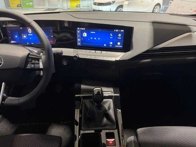 Opel Astra 1.2 Turbo Edition Turbo