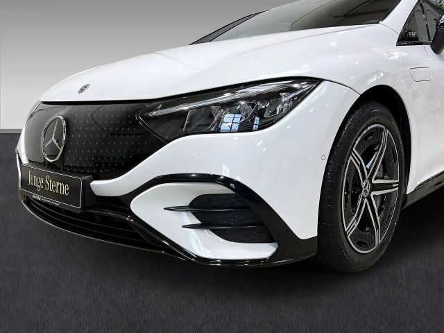 Mercedes-Benz EQE 300 AMG Line Sedan