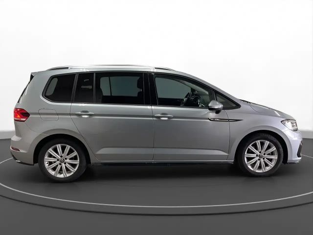 Volkswagen Touran 1.5 TSI R-Line