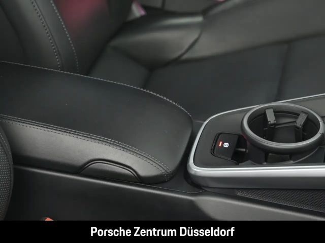 Porsche 992 4 Coupé Targa