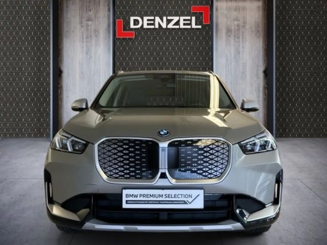 BMW iX1 xDrive30