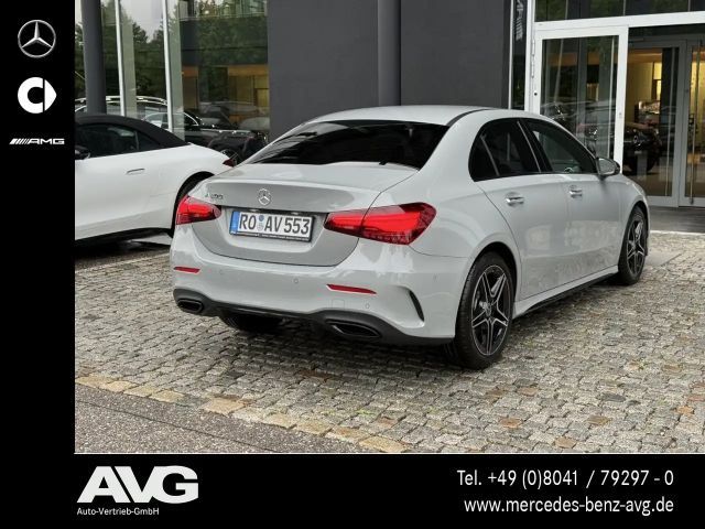 Mercedes-Benz A 200 AMG Line
