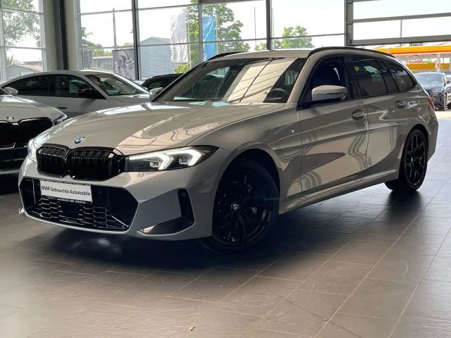 BMW 330 330i M-Sport Touring xDrive