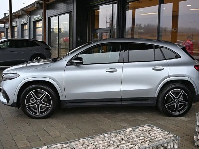 Mercedes-Benz EQA 300 4MATIC