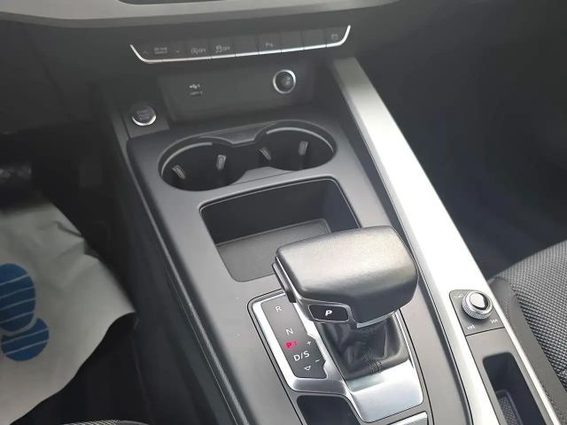 Audi A4 40 TDI Quattro Sedan