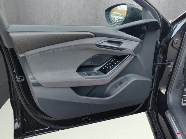 Audi A6 e-tron Quattro S-Line