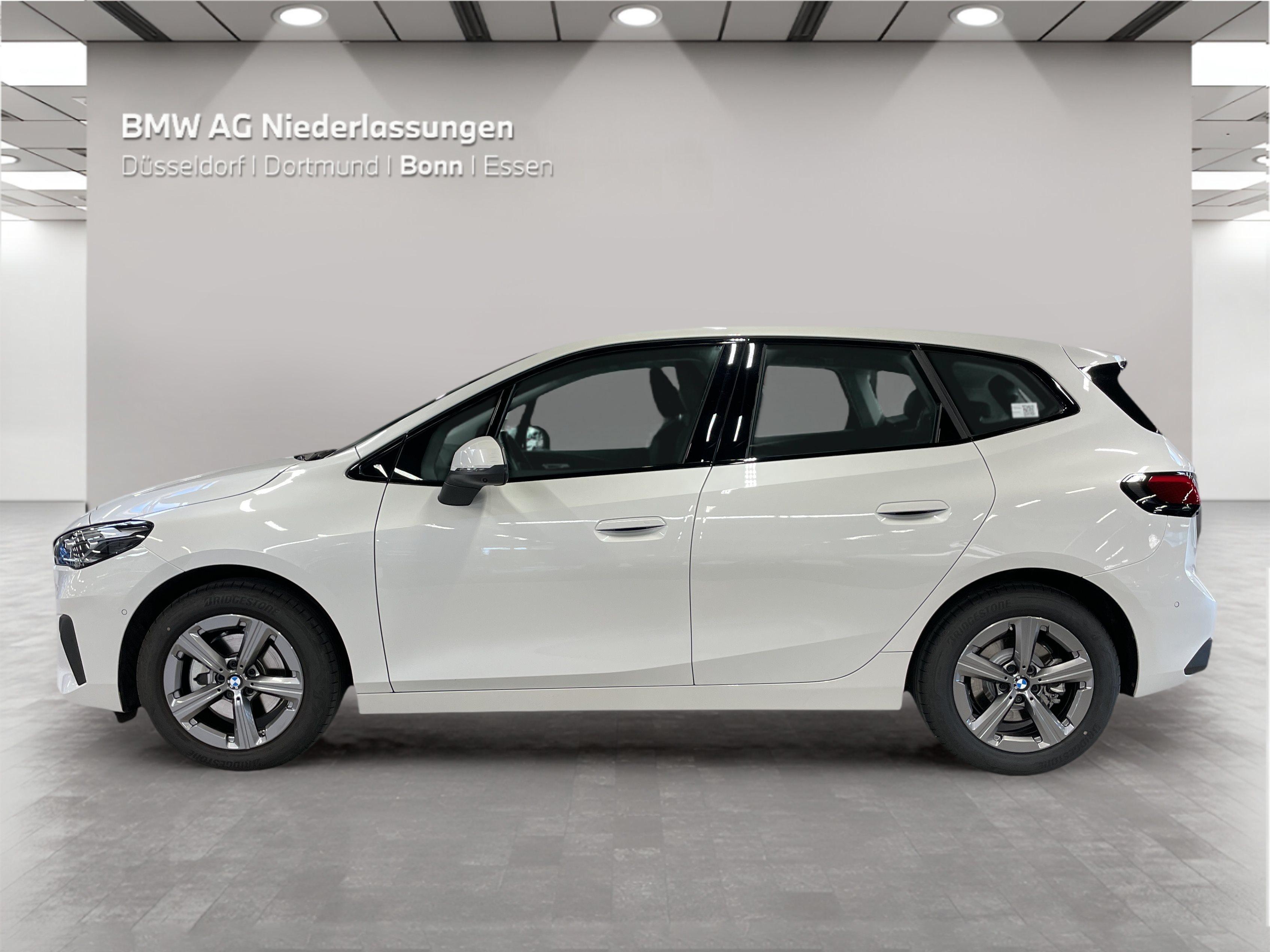 BMW 220 220i Active Tourer