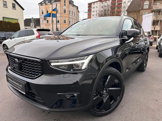 Volvo XC40 B3 PlusBlackEdition,Pano,20'',360°,BLIS,ACC